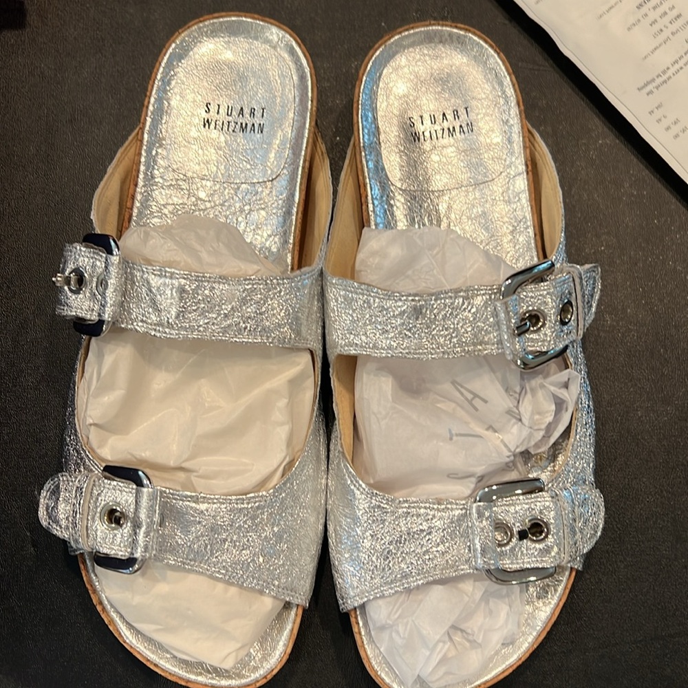 STUART WEITZMAN NWT Silver Foil Nappa Leather & Cork adjustable couture sandal.